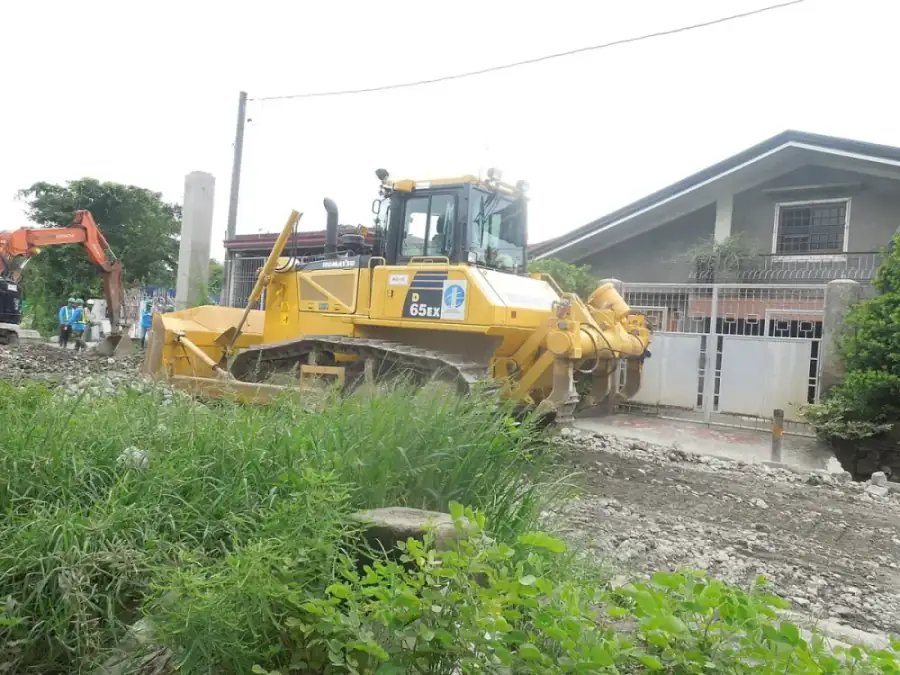 Komatsu D65EX-16